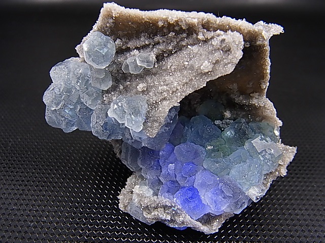 画像: 福建省産ブルーグリーンフローライト原石 70.0g