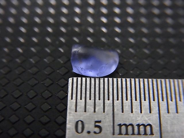 画像: ベトナムLuc Yen産コバルトスピネル原石結晶（自然研磨/蛍光/カラーチェンジ） 0.6カラット