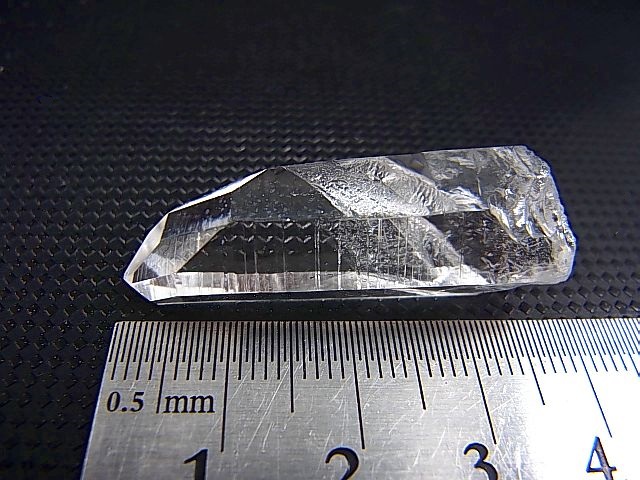 画像: ペーニャブランカ産コロンビアン・レムリアンシード水晶ポイント 7.6g