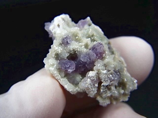 画像: 福島県只見町産紫水晶（かぐや姫水晶） 6.4g