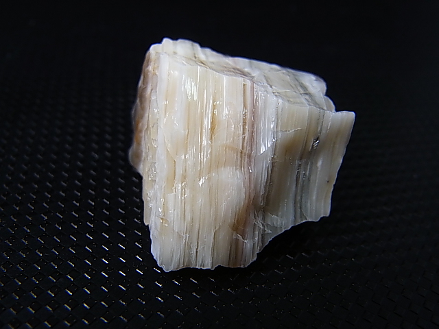 Hokkaidoite北海道然別湖産蛍光オパール原石 8.9g - パーフェクト