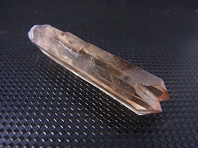 画像: 南アフリカ・オレンジリバー産シトリンカラースモーキー水晶（タントリックツイン） 8.1g