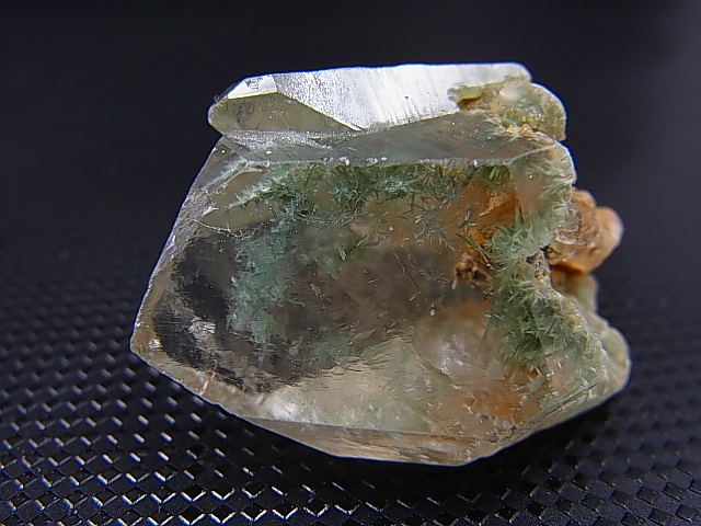 画像: ブラジル・ミナスジェライス州産バーストクローライトイン水晶 21.6g