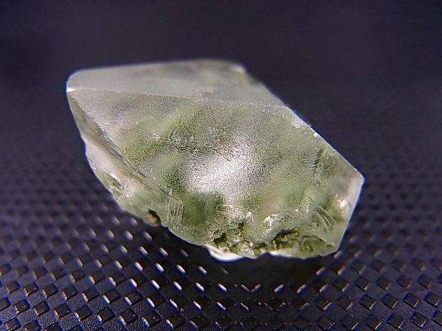 画像: ブラジル・ミナスジェライス州産バーストクローライトイン水晶 7.8g