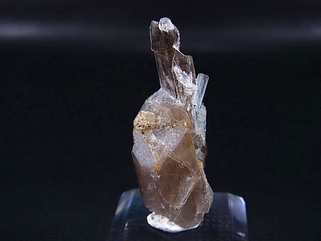 画像: ベトナム・タインホア産アクアマリン付きスモーキー水晶 7.6g