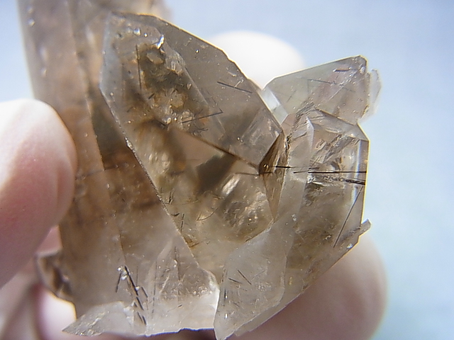 画像: ノルウェー産コッパールチル入りスモーキー水晶原石（連晶） 38.1g