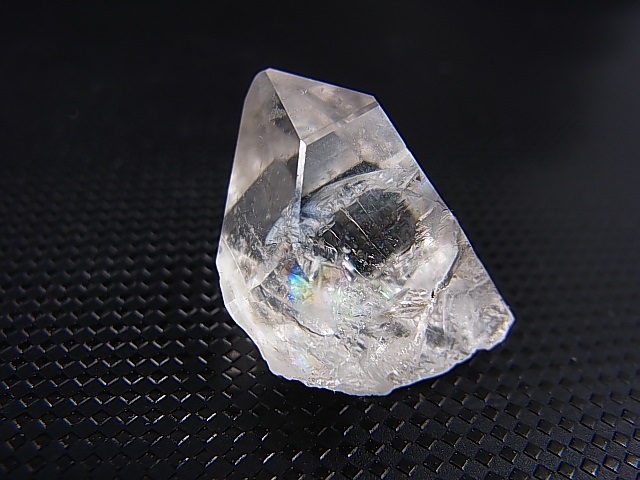 画像: ノルウェー産クリア水晶原石（レインボー入り） 7.9g