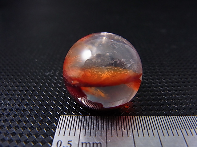 画像: ブラジル・ミナスジェライス州産リモナイトイン「オーロラ」水晶丸玉 17mm