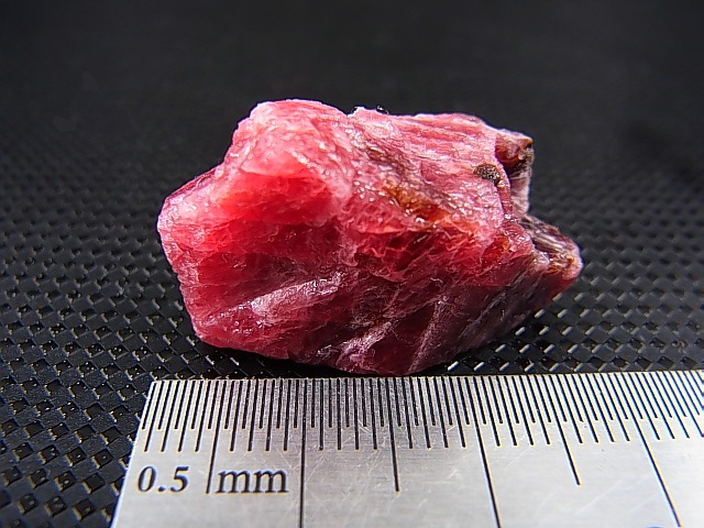 画像: ブラジル産ヴィヴィッドレッドロードナイト原石 11.0g