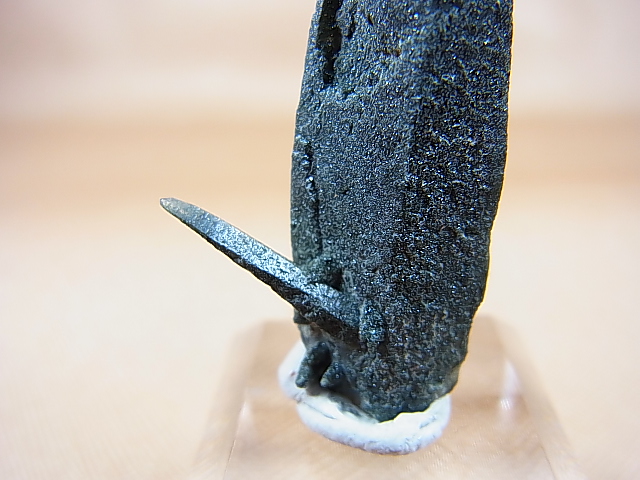 画像2: ガネーシュヒマール・リー産クローライト入りレーザーポイント水晶（貫入り） 7.5g