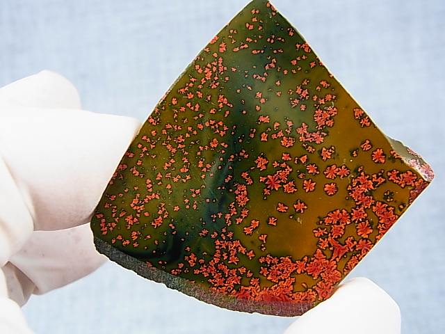 画像: 飯盛ラボストーン（IL-stone）「レアカラー：ブラッドストーン（紅葉石）」ガラス原石 93.0カラット