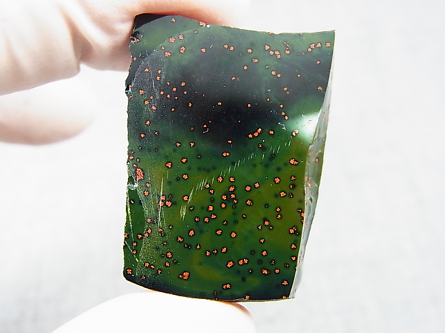 画像: 飯盛ラボストーン（IL-stone）「レアカラー：ブラッドストーン（紅葉石）」ガラス原石 72.6カラット