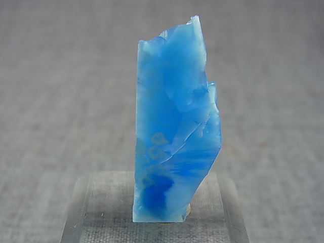 画像: ヴィクトリアストーン（飯盛ラボストーンIL-stone）ラリマーシーブルー原石 8.6カラット