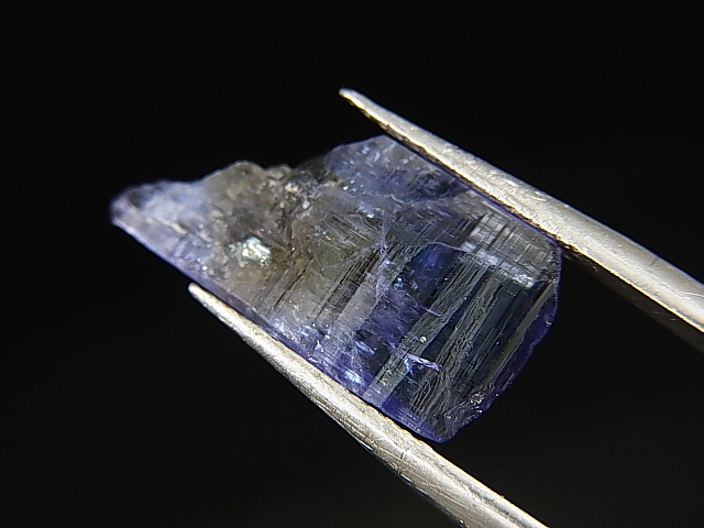 画像: ジェムクオリティ：タンザナイト原石 4.1カラット