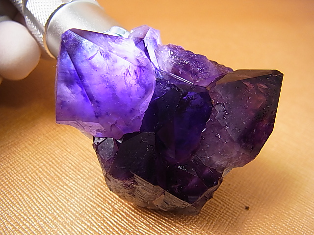 画像: コンゴ産カラーシフト/ディープカラーアメジストクラスター 98.1g