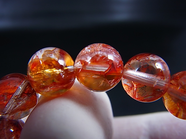 画像: ブラジル・ミナスジェライス州産リモナイトイン「オーロラ」水晶ブレスレット 8.5mm平均 内寸：約15.5cm