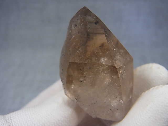 スウェーデン・ラップランド産アナテース付きスモーキー水晶 41.4g