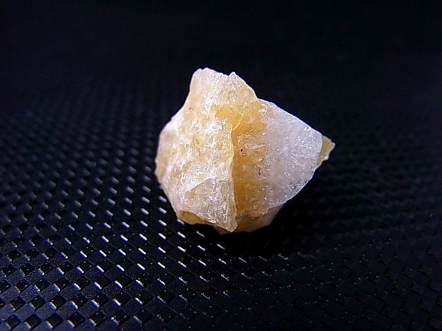 画像2: Hokkaidoite北海道然別湖産蛍光オパール原石 2.3g