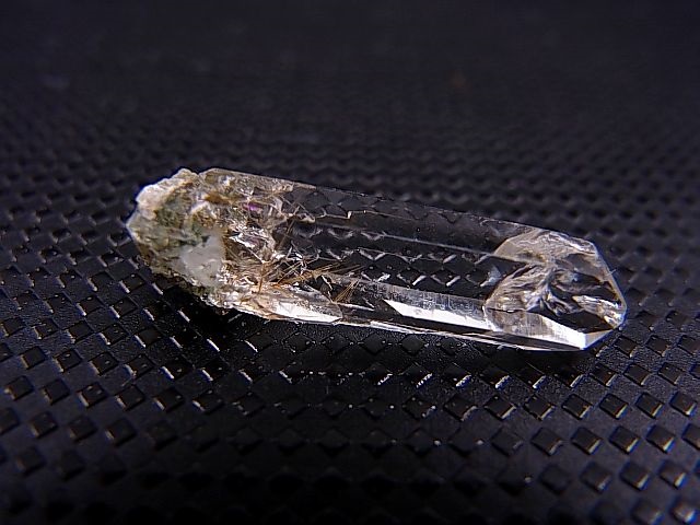 画像: インド・マニハール産ウォータークリア水晶（ゴールドルチル入り） 1.0g