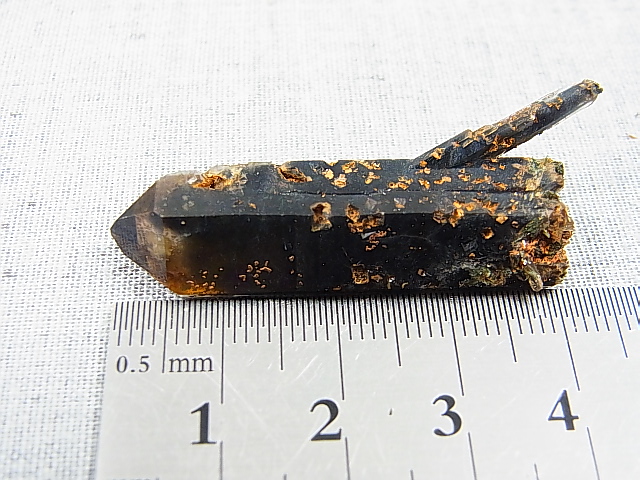 画像: マラウイ・ムランジェ産クリアスモーキー水晶（貫入り/ドフィーネ型双晶） 7.2g