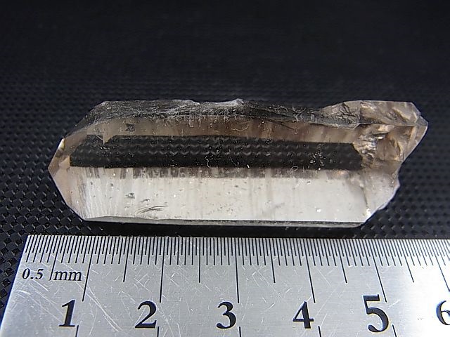 画像: ノルウェー産ライトスモーキー水晶（アナテース内包） 28.7g