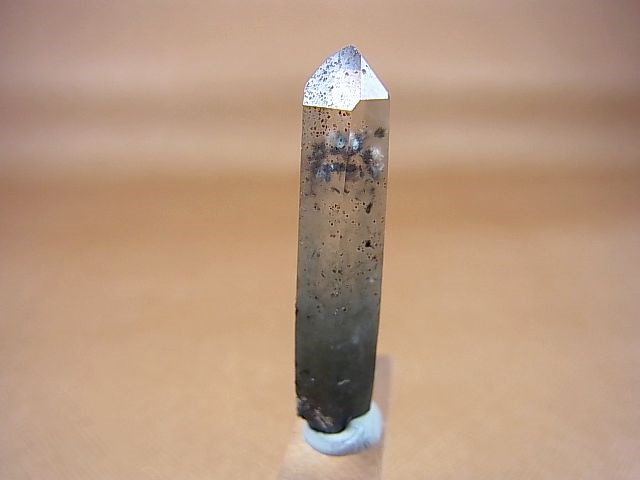 画像: ノルウェー産水晶ポイント（アクチノライト/ヘマタイト入り） 3.8g