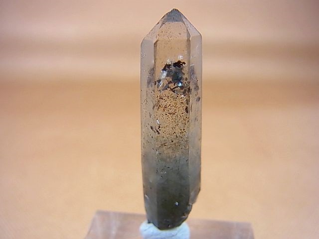 画像: ノルウェー産水晶ポイント（アクチノライト/ヘマタイト入り） 3.8g