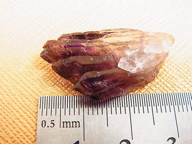 画像: インド・カルール産エレスチャルアメジスト原石（連晶） 4.3g