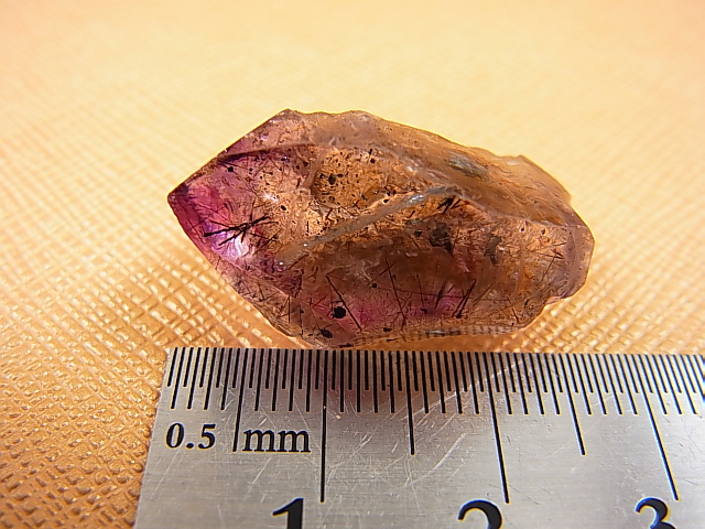 画像: タンザニア・モンドヴィレッジ産エレスチャルアメジスト原石 6.6g