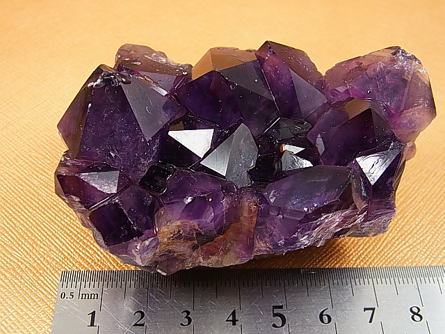 画像: コンゴ産カラーシフト/ディープカラーアメジストクラスター 219.7g