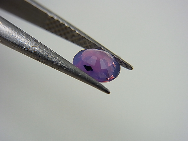 画像: ベトナムLuc Yen産シルキーサファイア・ルース（バイカラー） 0.7カラット