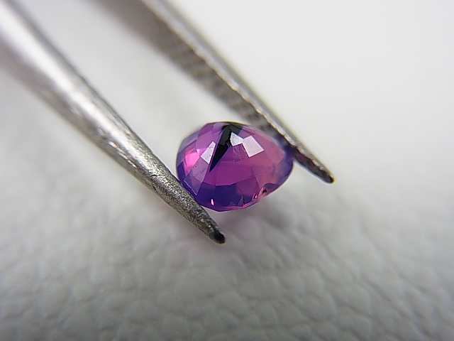 画像: ベトナムLuc Yen産シルキーサファイア・ルース（バイカラー/ハート） 0.5カラット