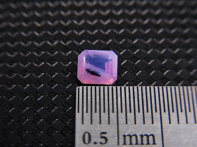 画像: ベトナムLuc Yen産シルキーサファイア・ルース（バイカラー） 0.4カラット