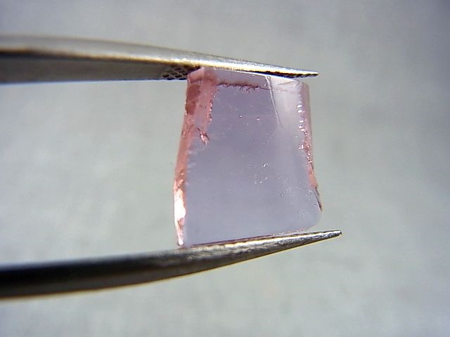 画像: 飯盛ラボストーン（IL-stone）「ガンマジルコン」ガラス原石 5.1カラット