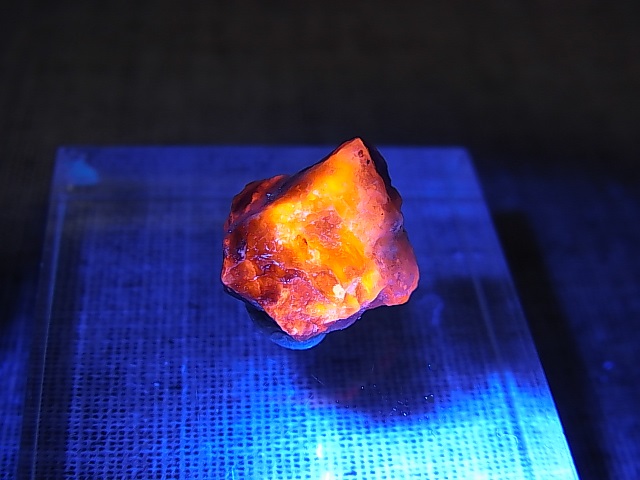 画像2: アフガニスタン産アウィナイト原石 4.3カラット