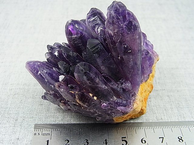 画像: ナイジェリアTutu Cliffs産アメジストクラスター 235.0g