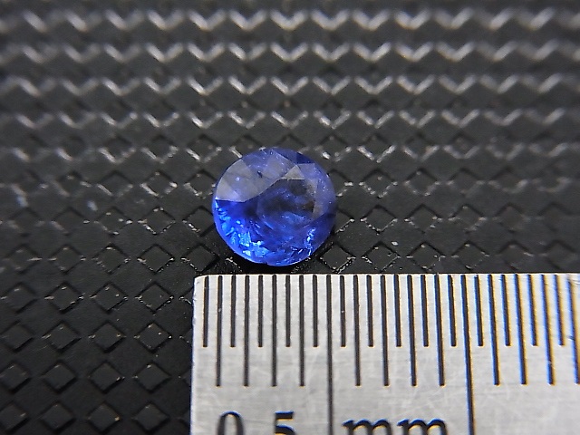画像: ベトナムLuc Yen産ブルーサファイア・ルース 0.4カラット