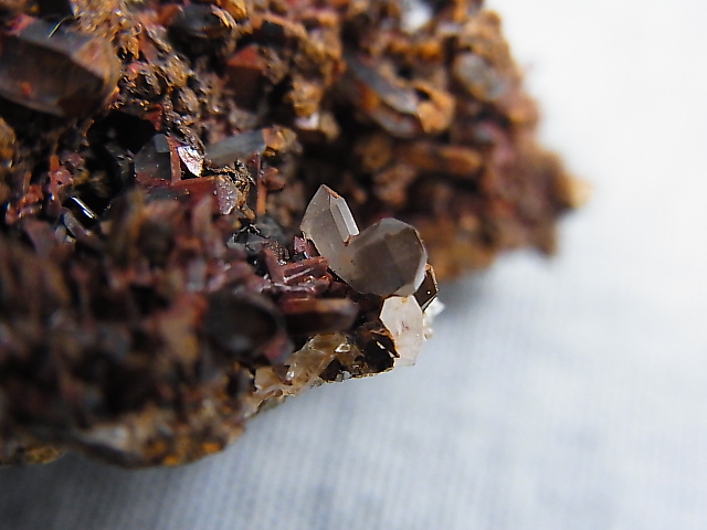 画像: 群馬県三ツ岩岳産日本式双晶クラスター 66.1g