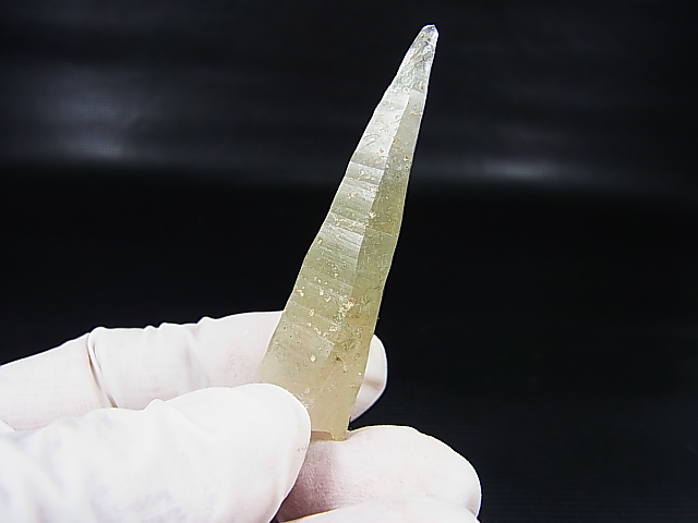 画像: 山梨県水晶峠産トレモライト入り水晶ポイント 11.4g