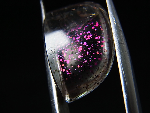 画像: ピンクファイヤー（ティンカーベル）クオーツ研磨タンブル 10.0カラット