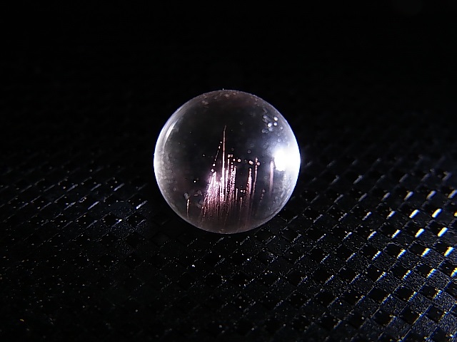 画像1: マダガスカル産ピンクエンジェルラダー水晶丸玉 9mm