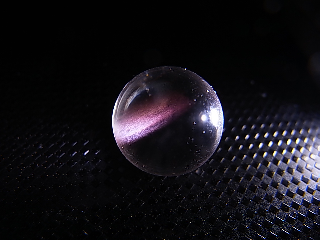 画像1: マダガスカル産ピンクエンジェルラダー水晶丸玉 13mm