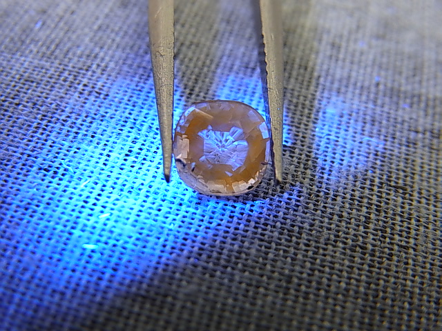 画像: ミャンマー・モゴック産マリアライト・ルース（パープルブルー） 0.8カラット