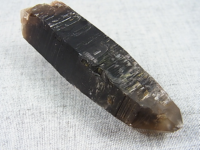 画像: ノルウェー産モリオン（ケアンゴーム）原石 65.6g