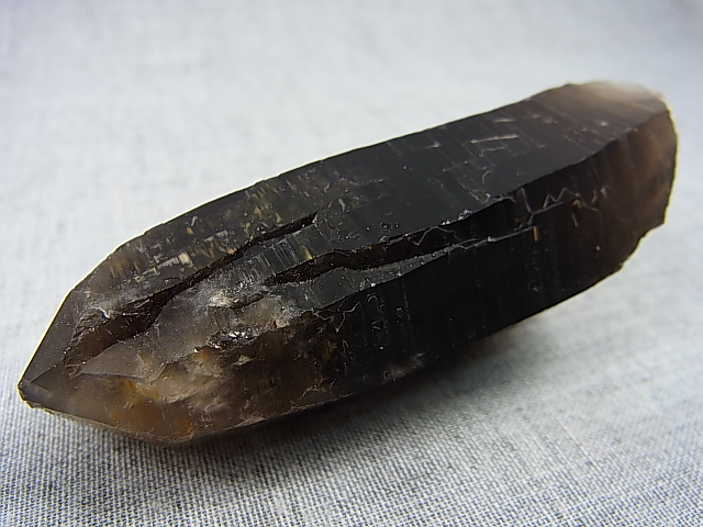 画像: ノルウェー産モリオン（ケアンゴーム）原石 95.4g