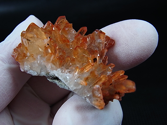 画像: スウェーデン産ヘマタイト（タンジェリン）水晶クラスター 19.2g