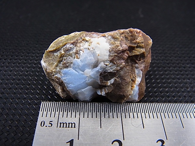 画像: 愛知県棚山高原産青色オパール原石 11.4g