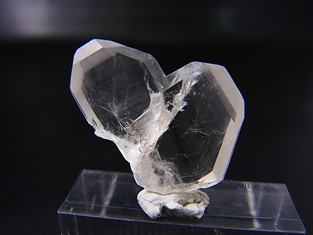 画像1: 奈留島産日本式双晶（ハート型） 2.0g