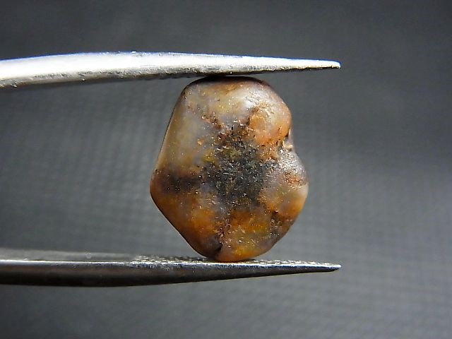 画像: ベトナムLuc Yen産トラピチェ結晶原石（自然研磨サファイア） 4.8カラット