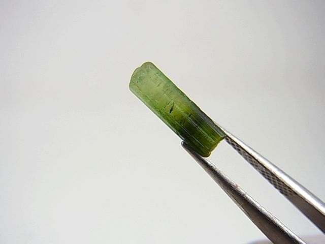 画像2: ベトナムMinh Tien産多色トルマリン（グリーン/カラーレス）結晶原石 1.1カラット